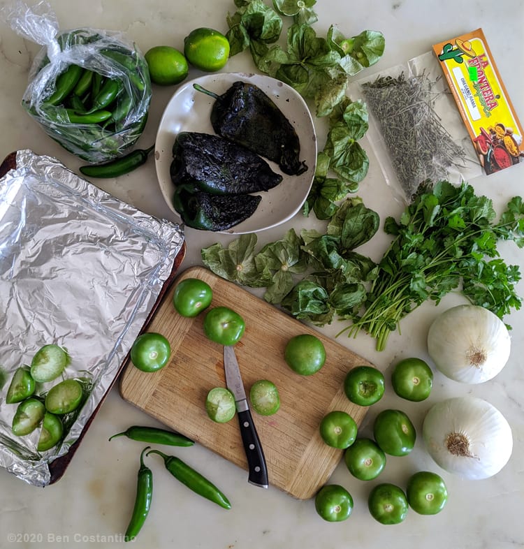 key ingredients for green enchilada sauce